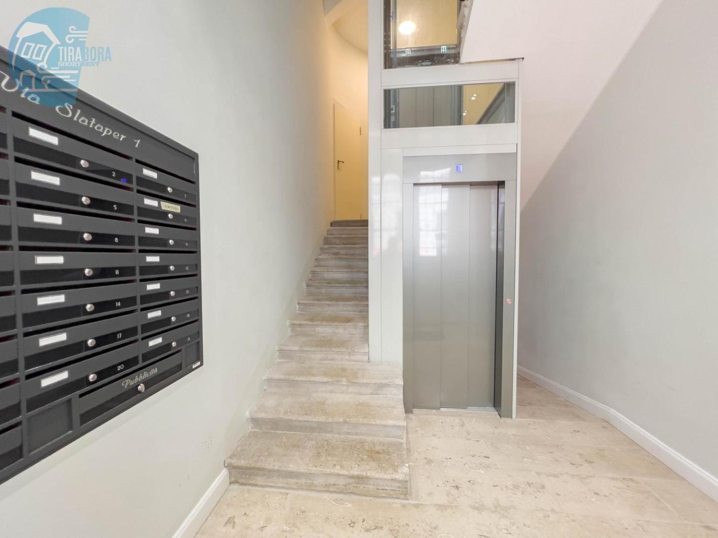 Slataper 9 Tirabora Short Rent Apartment Триест Екстериор снимка